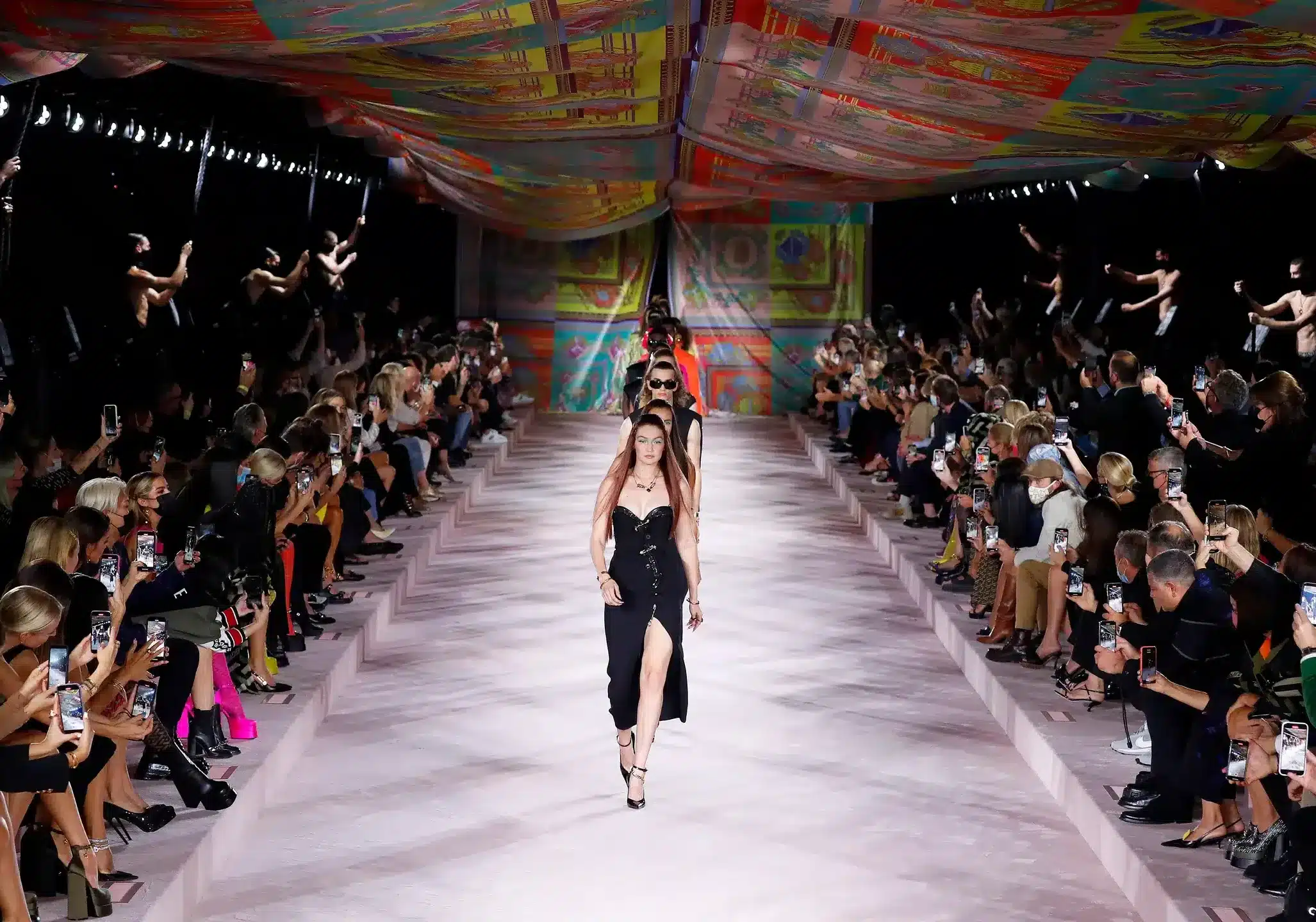 Moda: Confcommercio Milano, 213 milioni indotto Milano Fashion Week
