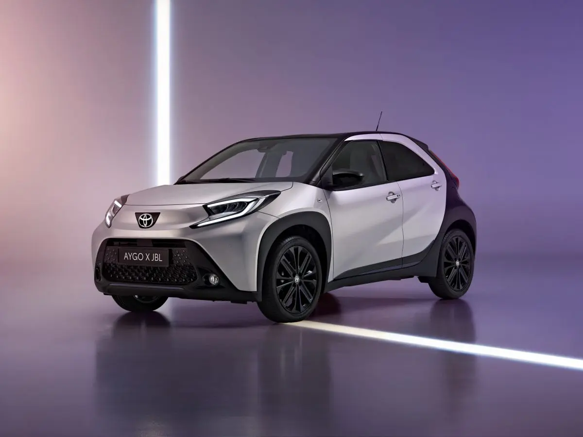 Toyota Aygo X JBL Special Edition svelata con playlist “Sound of Noise”