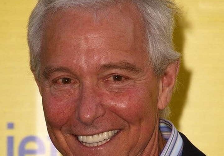 Faccia da Jim Abrahans: ovvero, la sceneggiatura della nostra giovinezza