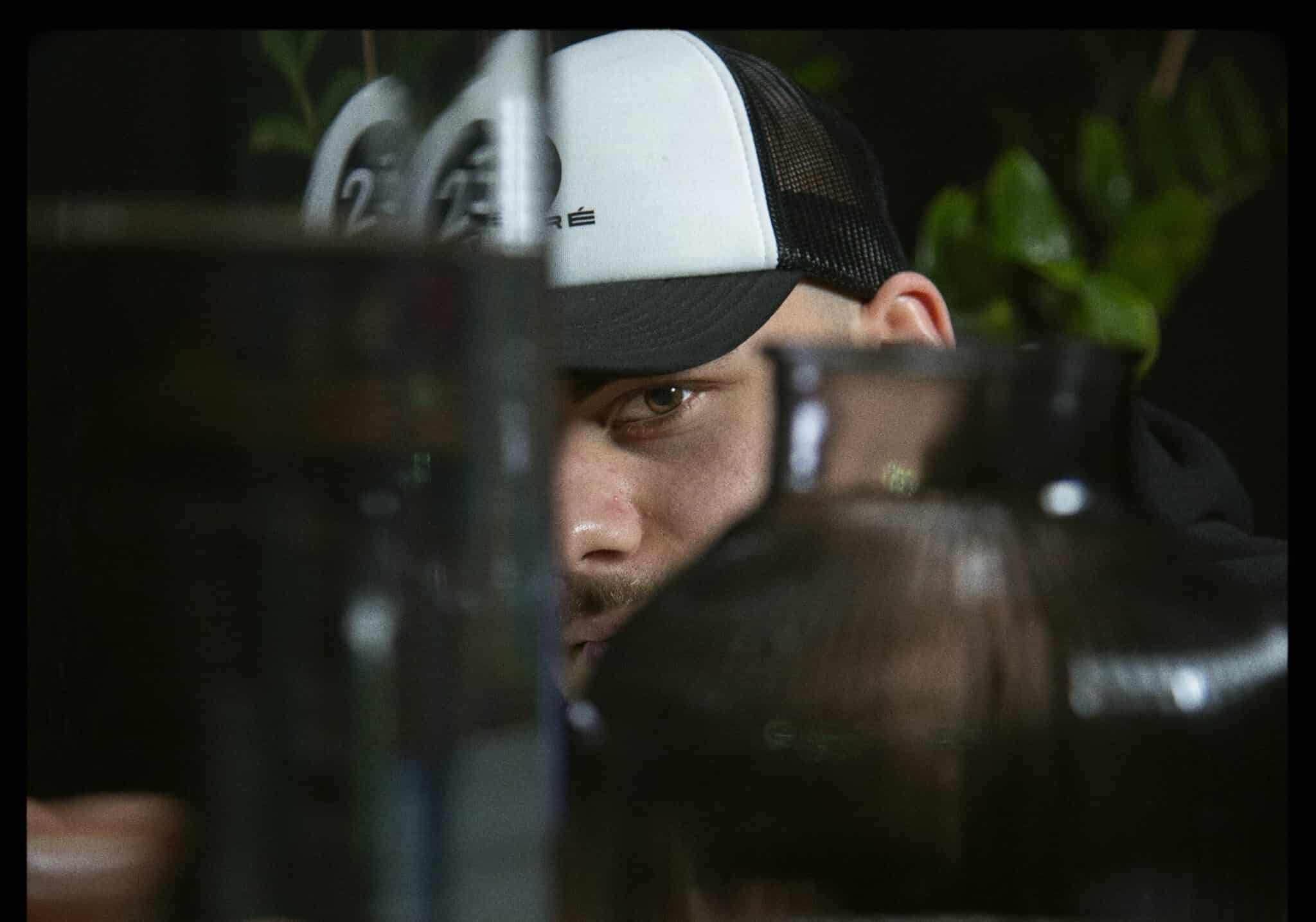 Un nuovo inedito per il rapper di Magenta Dolu, che parla di riscatto giovanile