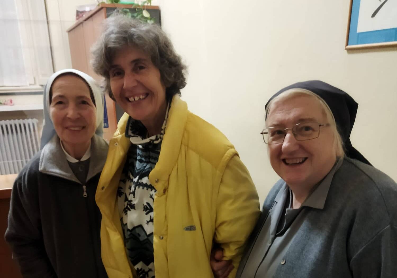 Magenta: Maristella dalle Madri Canossiane, l’ultimo incontro prima di lasciare l’Italia per il Togo