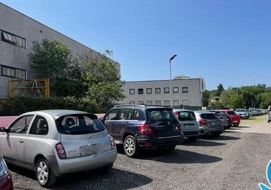 Crack di autopark a Malpensa, famiglia a processo