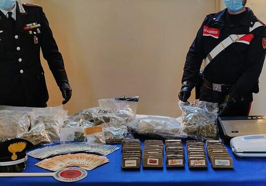 Spacciavano tra Vigevano e Varese: 10 nordafricani arrestati