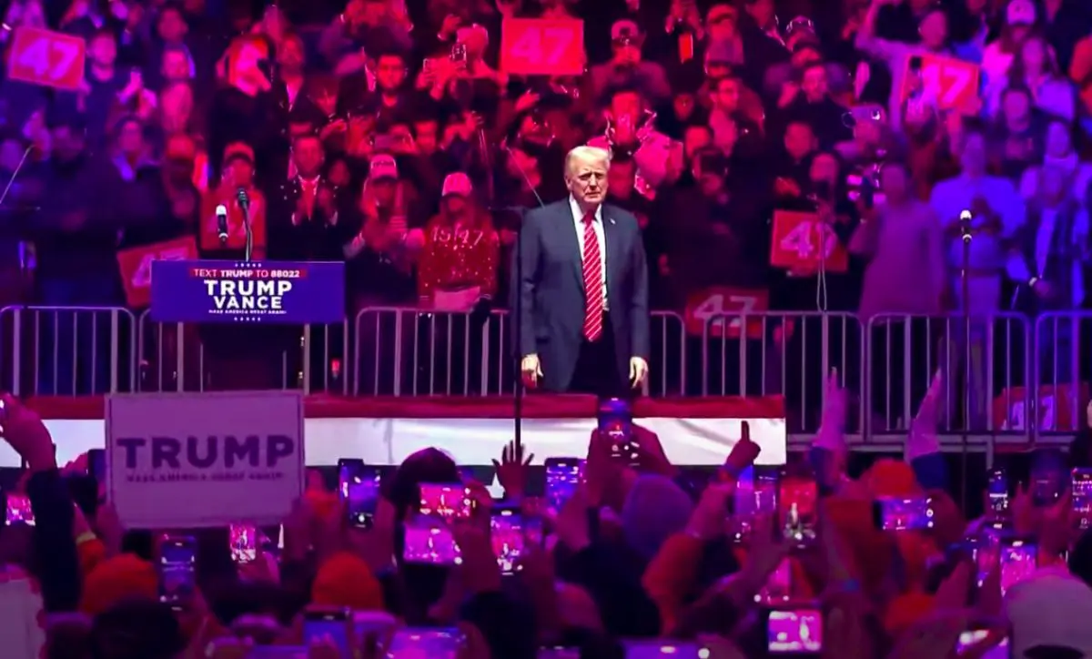 Trump “Sta per iniziare una nuova era di prosperità americana”