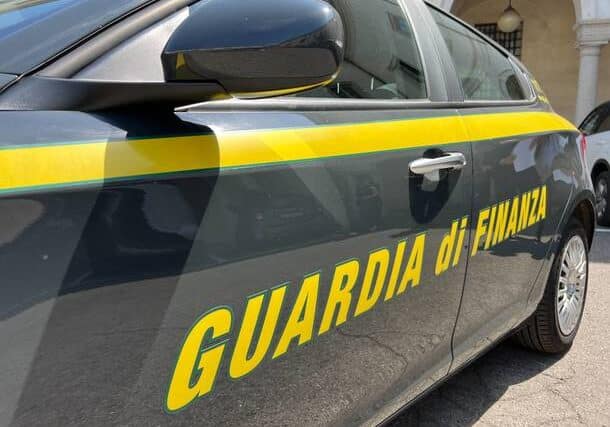 Ancora una truffa sul superbonus grillino, 65 milioni sequestrati a Milano dalla GDF