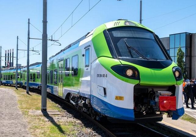 51 nuovi treni Donizetti in Lombardia: consegna completata