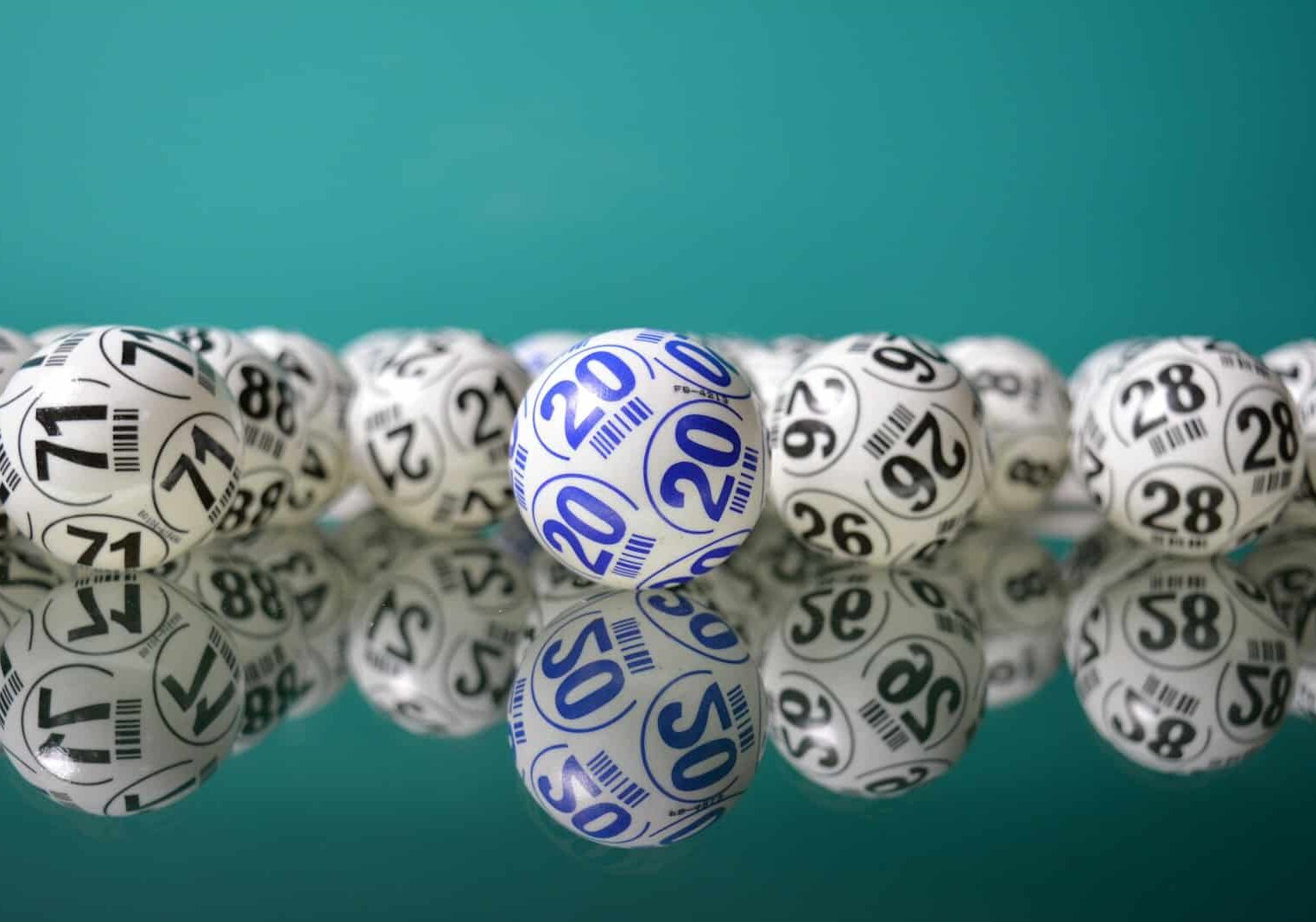 Come le piattaforme di gioco italiane stanno facendo rivivere la Tombolaccia nell’era moderna