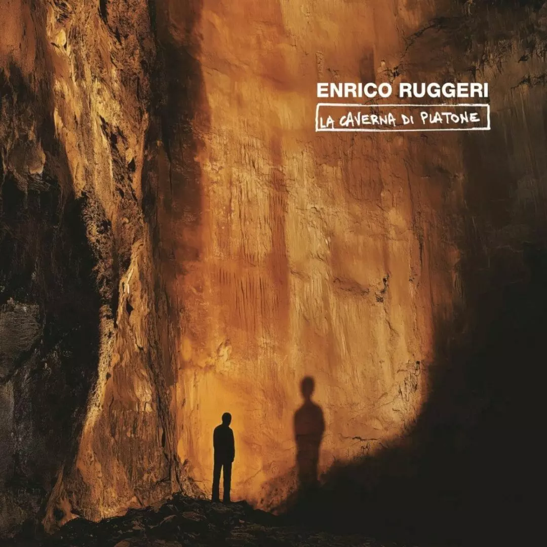 Enrico Ruggeri presenterà live i brani del nuovo album “La caverna di Platone”