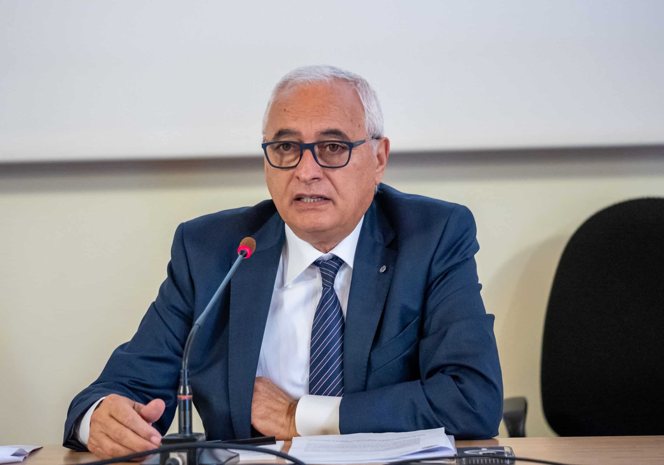 Economia lombarda, i dazi americani rischiano di frenare la crescita