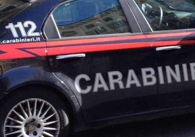 Nerviano, Cc arrestano per furto coppia rumena