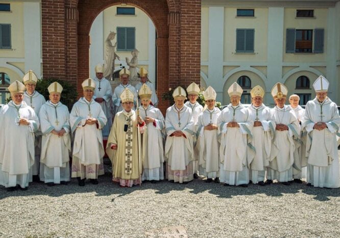 Proposta dei Vescovi lombardi per ricordare le vittime Covid