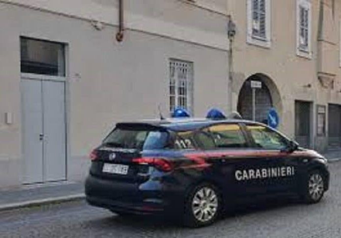 Omicidio a Vigevano: uomo colpito a morte con 24 coltellate