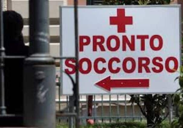Faccia da attesa infinita al Pronto soccorso di Novara