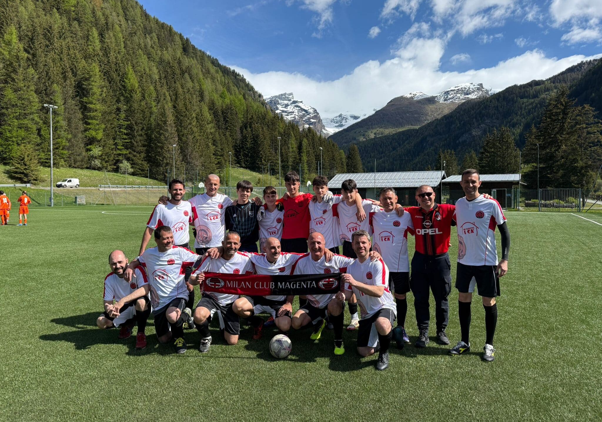 Il Milan Club Magenta va in gol contro la fibrosi cistica