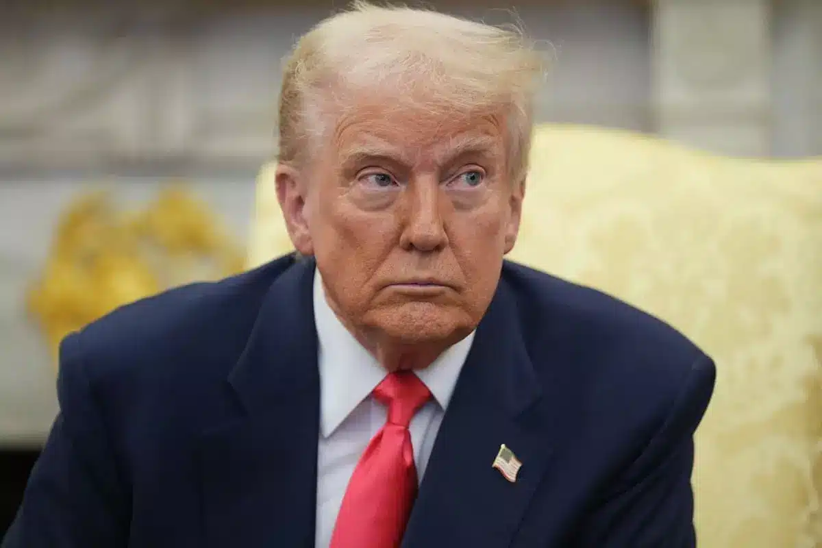 Trump: “In Europa nazioni in decadenza guidate da persone deboli”. Replica di Bruxelles: “Orgogliosi dei nostri leader”