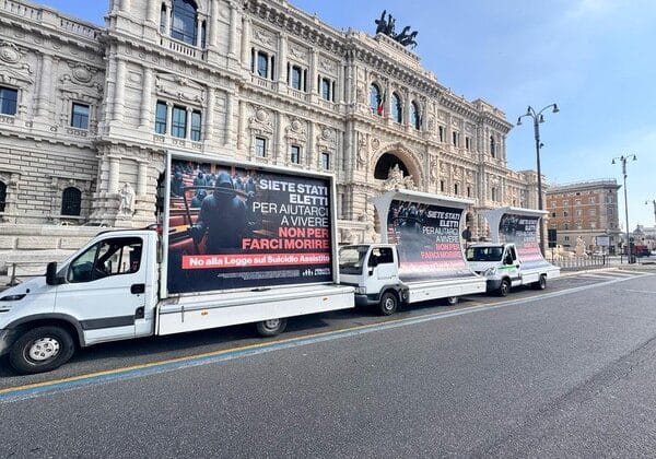Pro Vita Famiglia insiste e striglia il Cdx: “Non esiste alcun vuoto normativo. Stanno tradendo gli elettori”