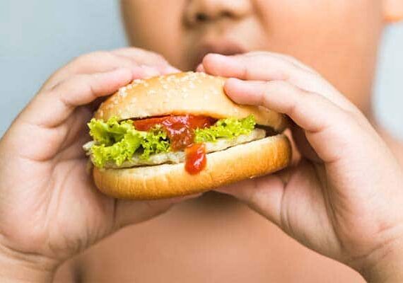 Pavia, nuovo test genetico prevede il rischio di obesità già in bambini