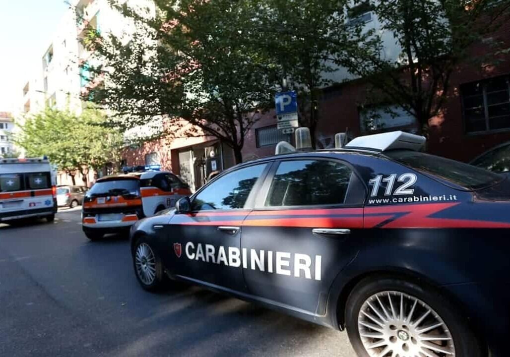Aggredisce la moglie e si suicida a Parabiago