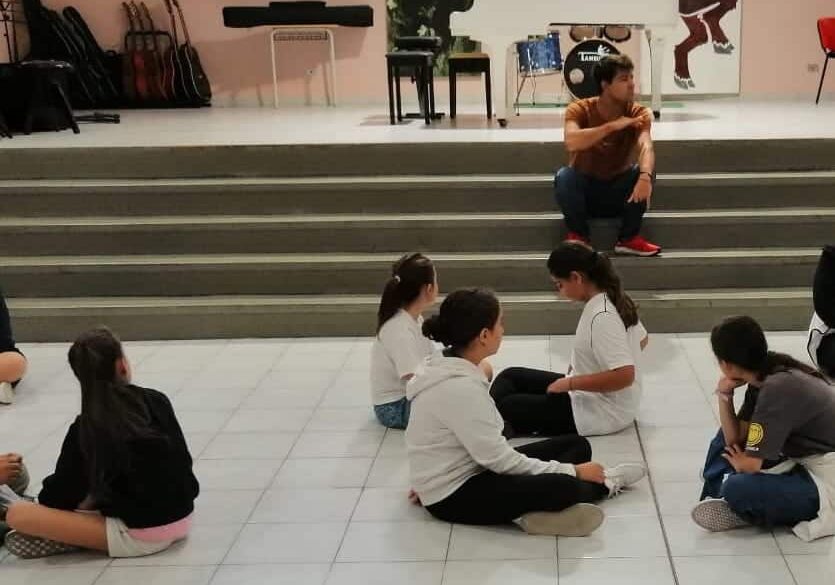 Il teatro come strumento di accoglienza alla scuola secondaria dell’IC Fontana