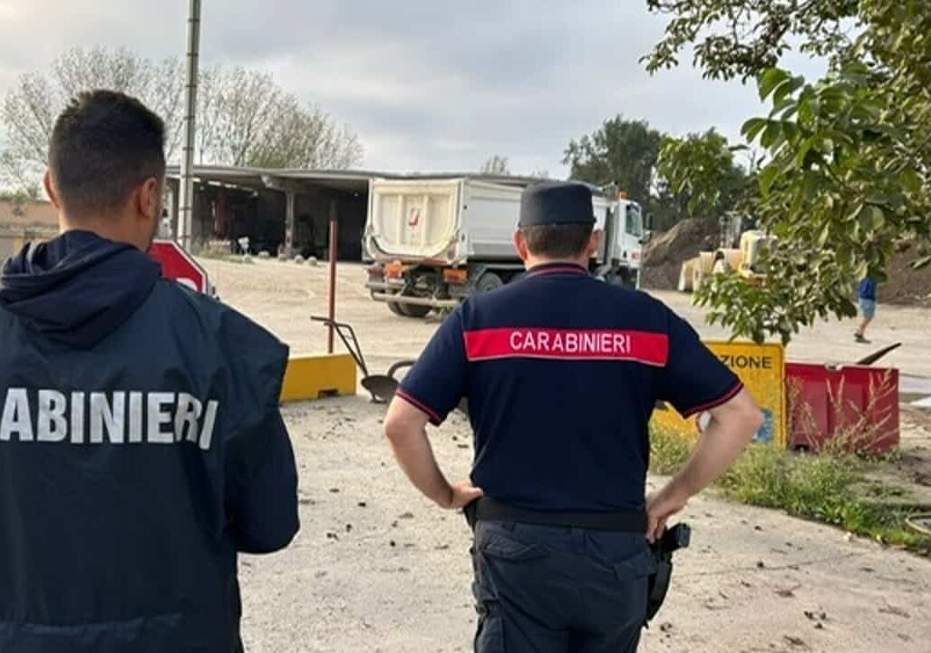 Gestione illecita di rifiuti, sequestri nel Pavese