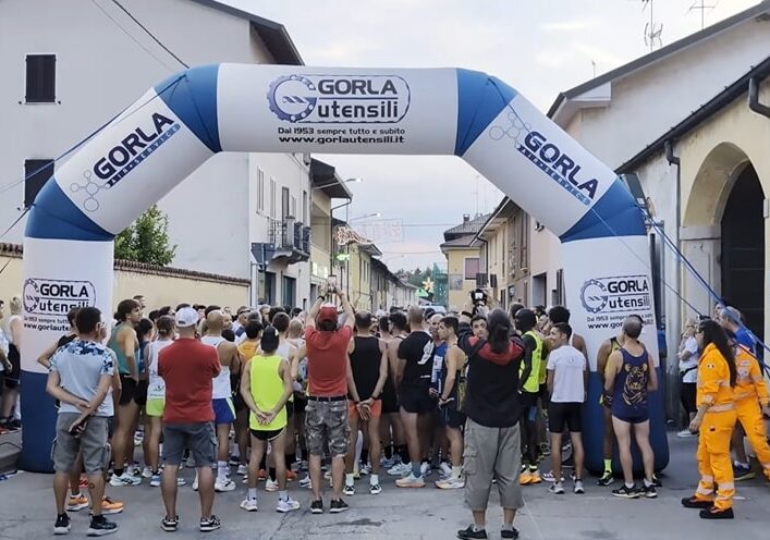 Robecco: Strapasciata del Naviglio, in tantissimi di corsa tra il paese e le frazioni