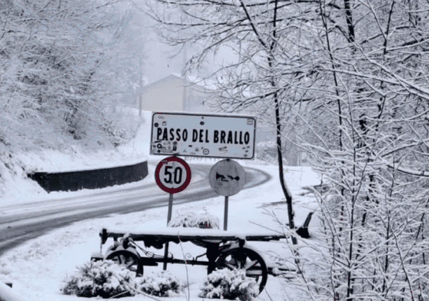 Alta Valle Staffora, un vero bianco Natale: fino a 30 centimetri di neve