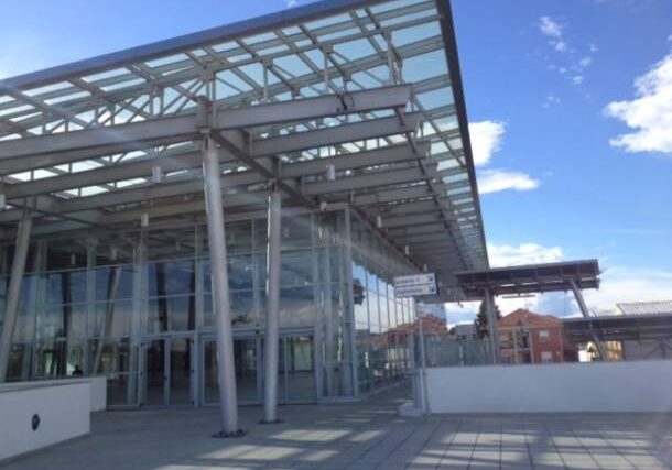 Castellanza, molesta una donna in stazione: interviene un “giustiziere” e lo manda al pronto soccorso