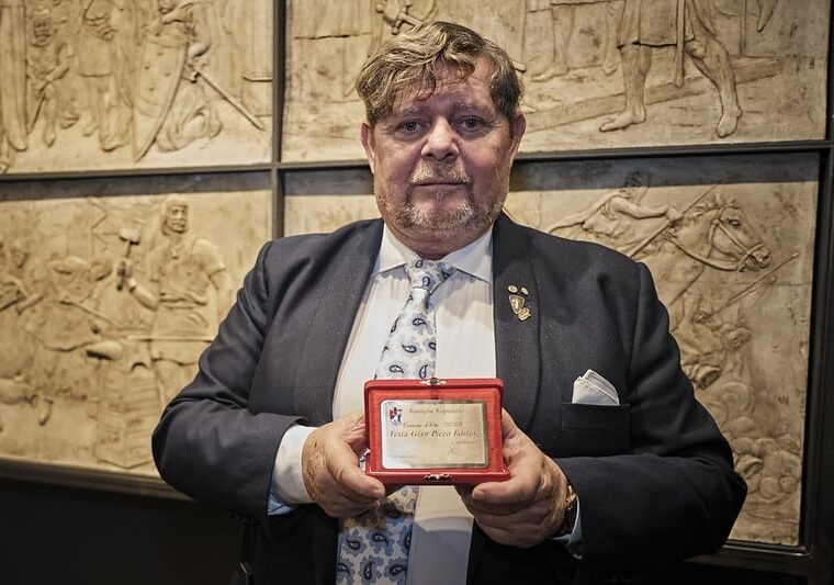 Famiglia Legnanese: tessera d’oro per il ‘mitico’ Jody Testa