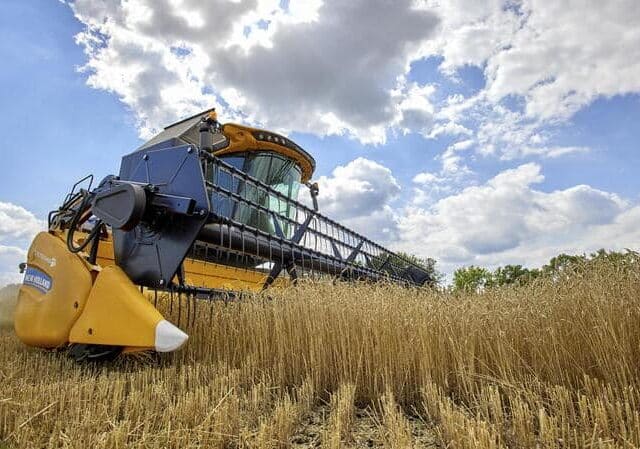 Scurati (Lega): “La Lega è da sempre con gli agricoltori. Niente lezioni da chi ha sostenuto carne sintetica, maggiori oneri agli allevatori e farina di grillo”.