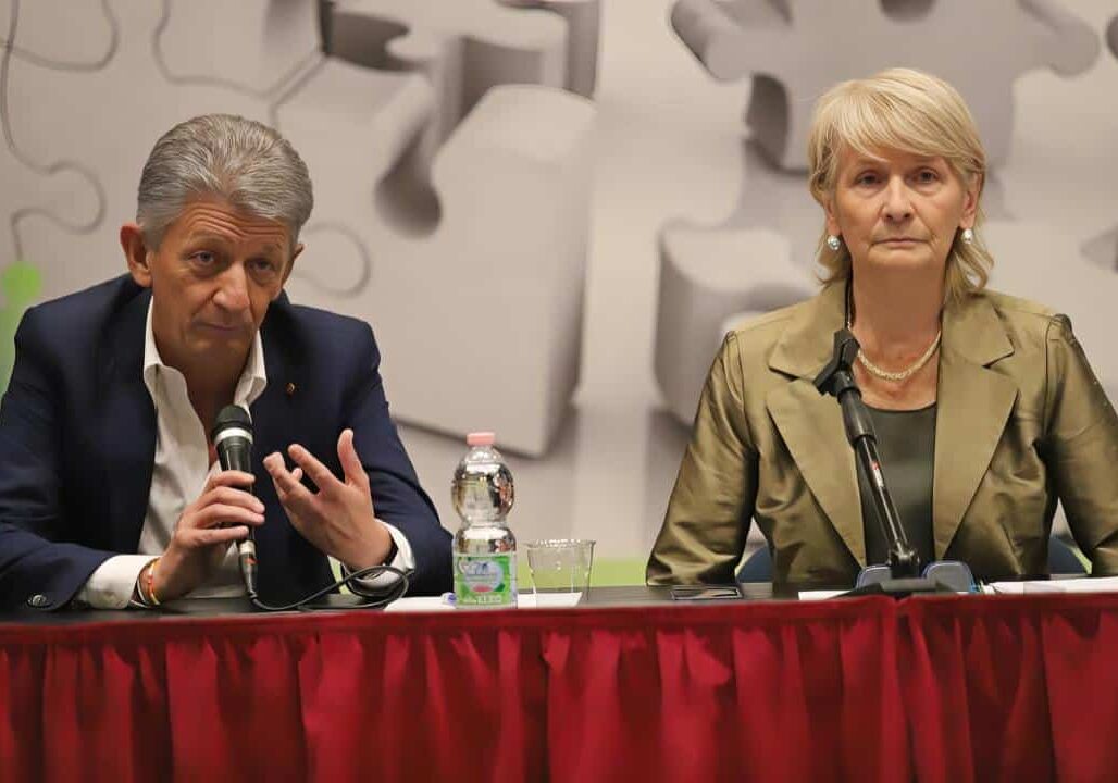 Pap test, prevenzione del colon-retto, visite urologiche e nutrizionali