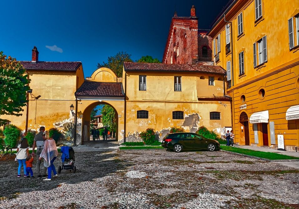 Morimondo, il Museo Angelo Comolli riapre le porte: visite gratuite nelle domeniche del 2026