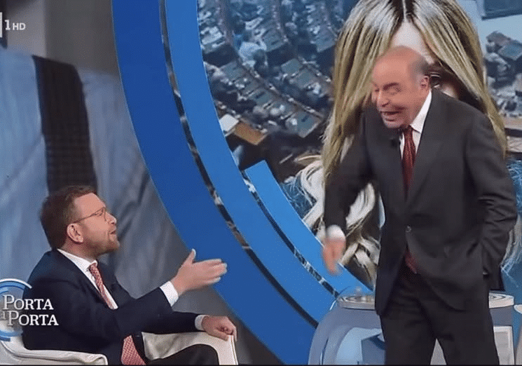 Il tribunale del fango: quando l’insulto diventa categoria politica