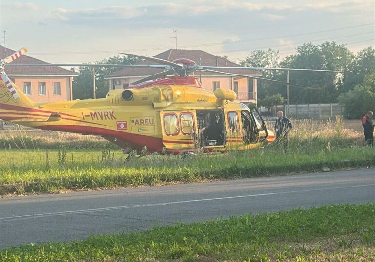 Corbetta, incidente in via San Sebastiano: coinvolta donna in monopattino elitrasportata a Varese (VIDEO)
