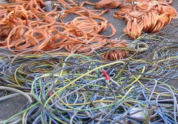 Ricercato per furto di rame in centrale nucleare, arrestato a Rho