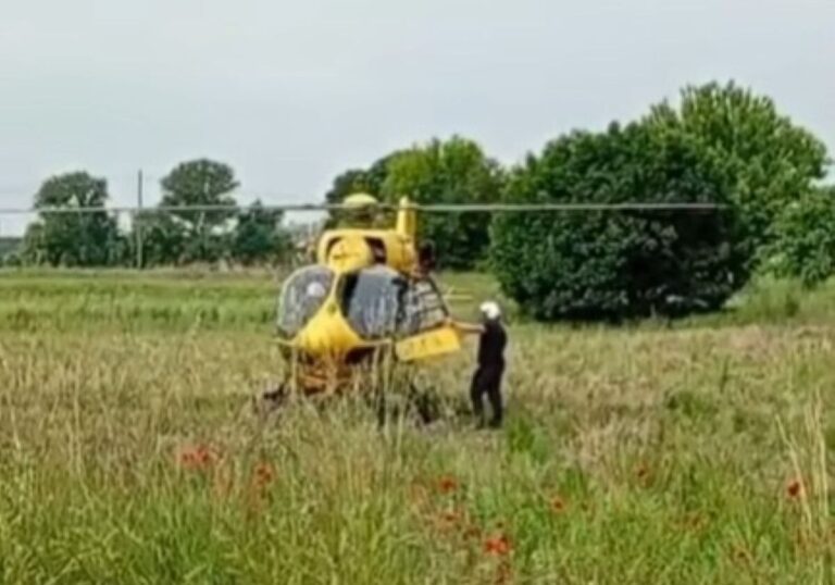 Robecco sul Naviglio: ciclista cade in via Valle a Casterno, elitrasportato in ospedale